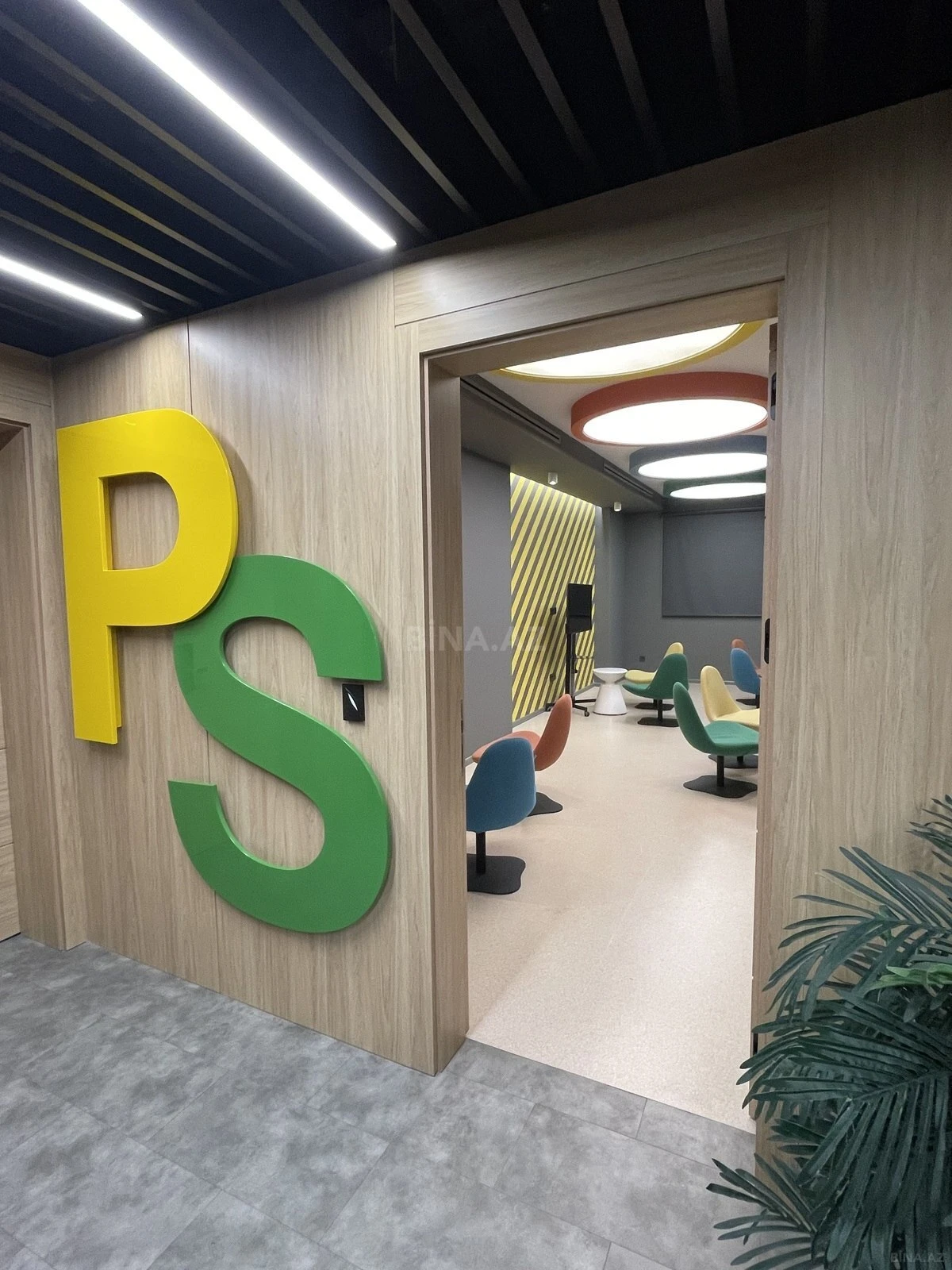 Kirayə verilir 2 otaqlı mənzil 70 m²