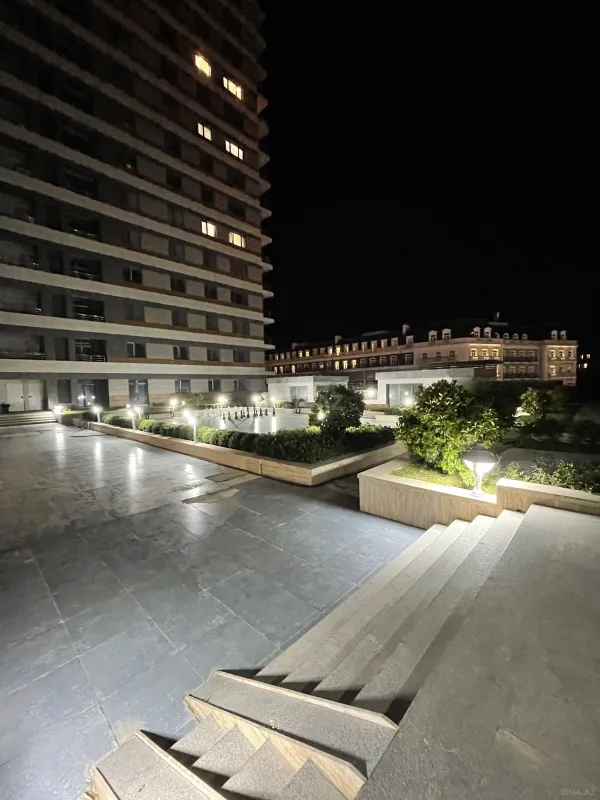 Kirayə verilir 2 otaqlı mənzil 70 m²