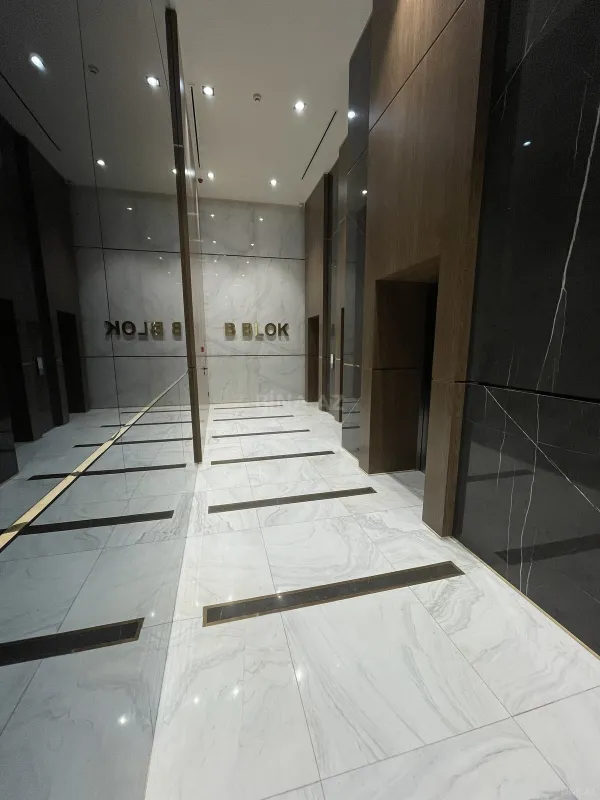 Kirayə verilir 2 otaqlı mənzil 70 m²