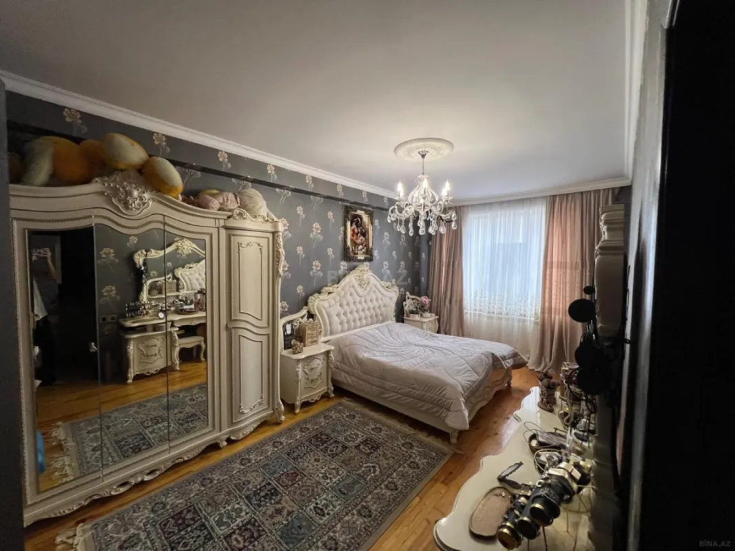 Satılır 3 otaqlı mənzil 96 m²