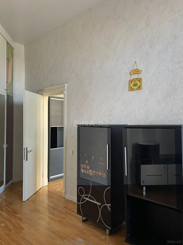 Kirayə verilir 2 otaqlı ofis 100 m²