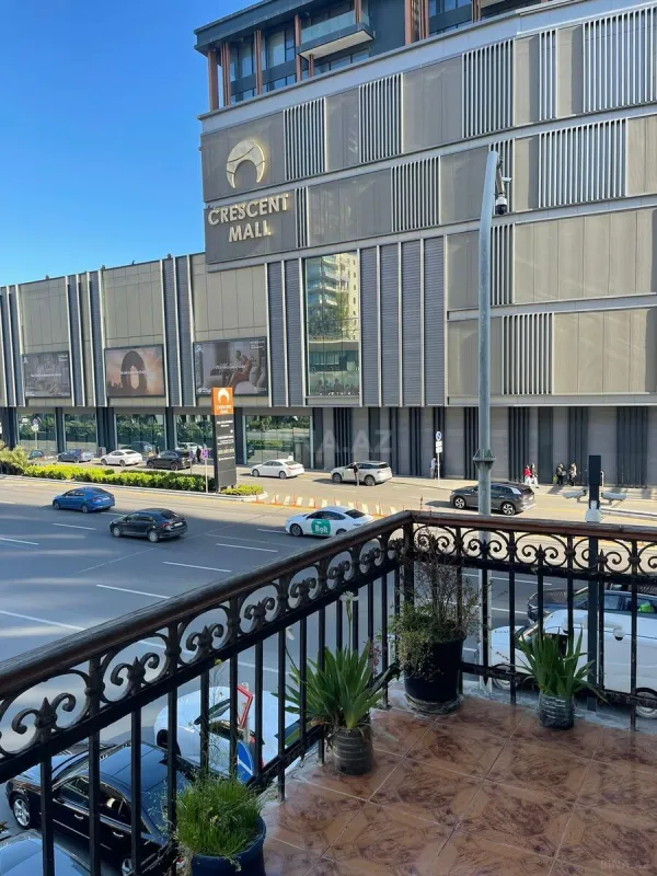 Kirayə verilir 2 otaqlı ofis 100 m²