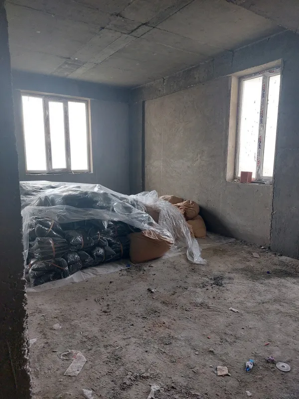 Satılır 2 otaqlı mənzil 75 m²