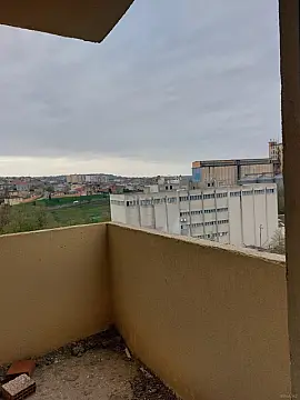 Satılır 2 otaqlı mənzil 75 m²