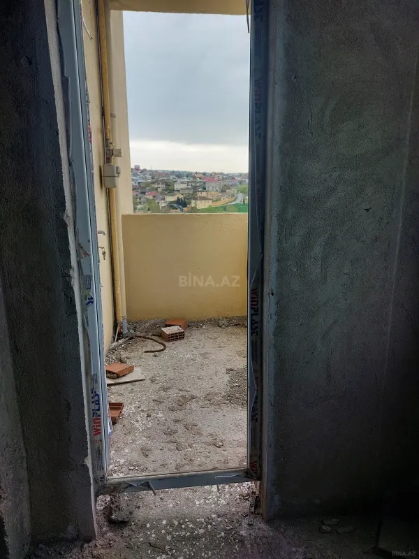 Satılır 2 otaqlı mənzil 75 m²