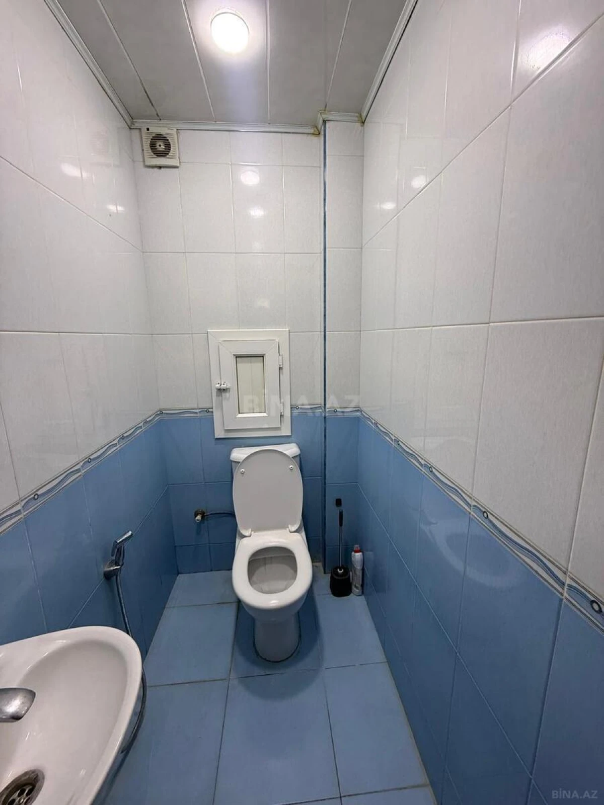 Kirayə verilir 2 otaqlı mənzil 90 m²