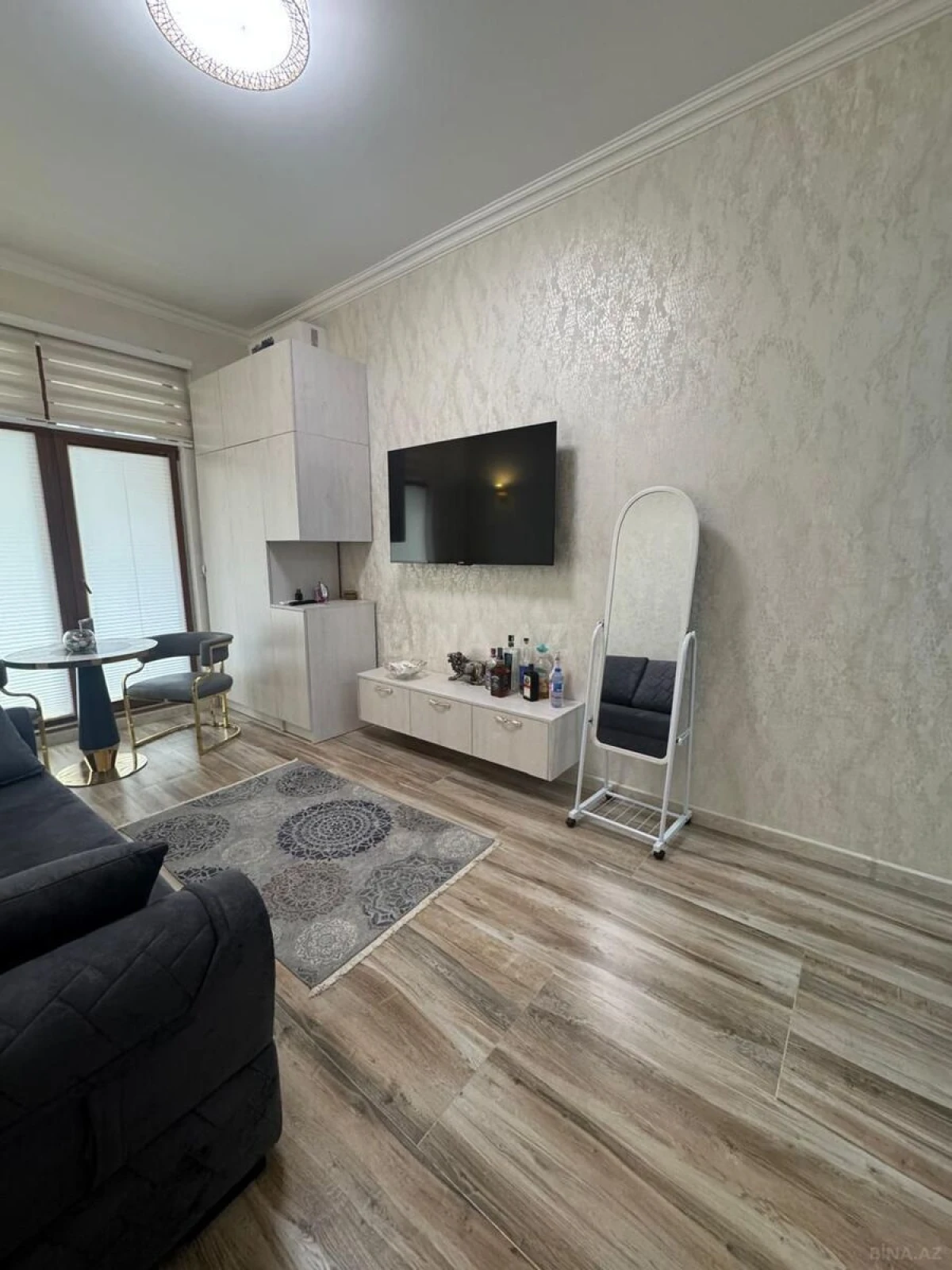 Kirayə verilir 1 otaqlı mənzil 40 m²