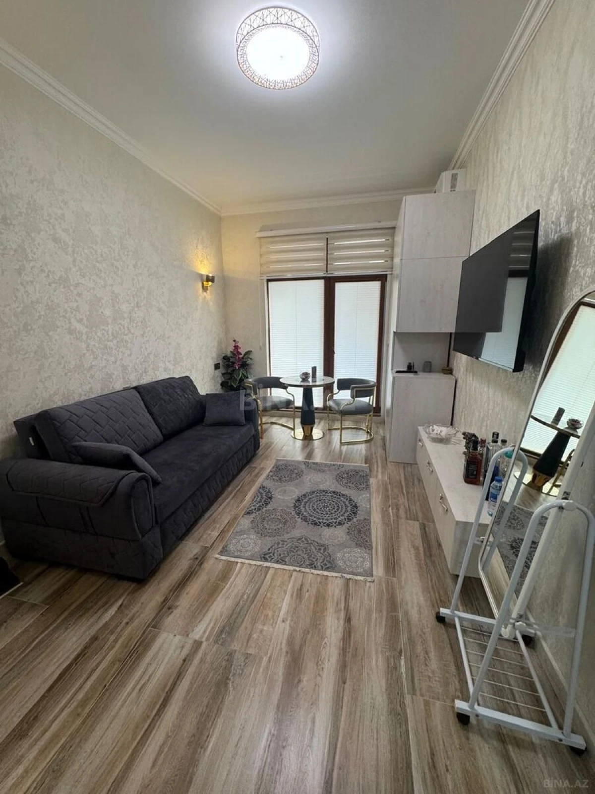 Kirayə verilir 1 otaqlı mənzil 40 m²
