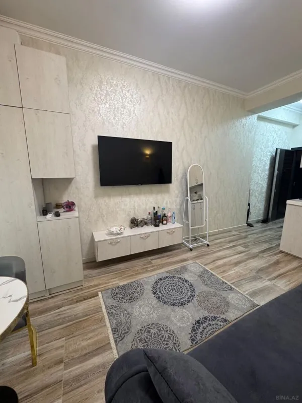 Kirayə verilir 1 otaqlı mənzil 40 m²