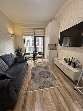 Kirayə verilir 1 otaqlı mənzil 40 m²