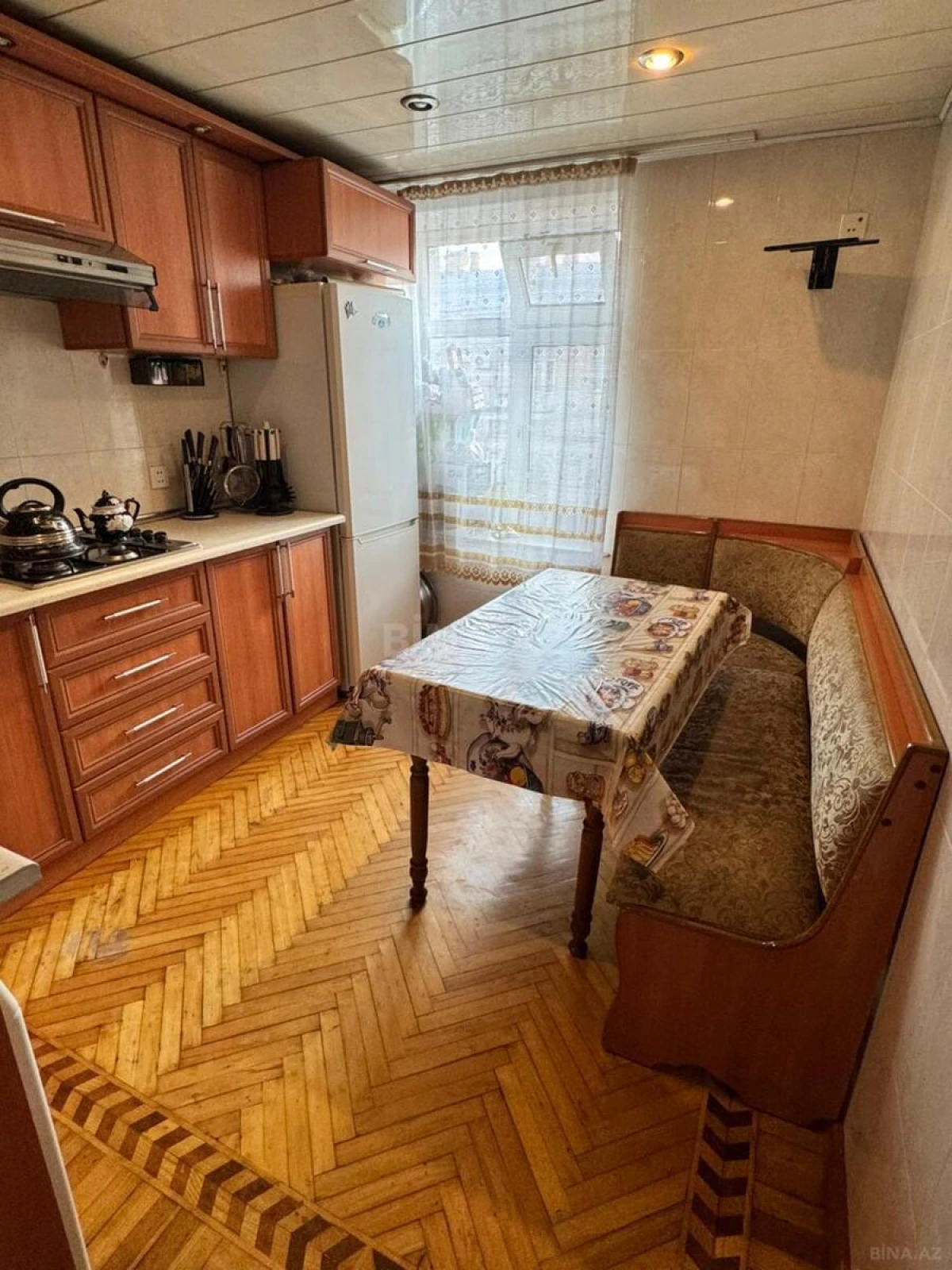 Satılır 2 otaqlı mənzil 61 m²