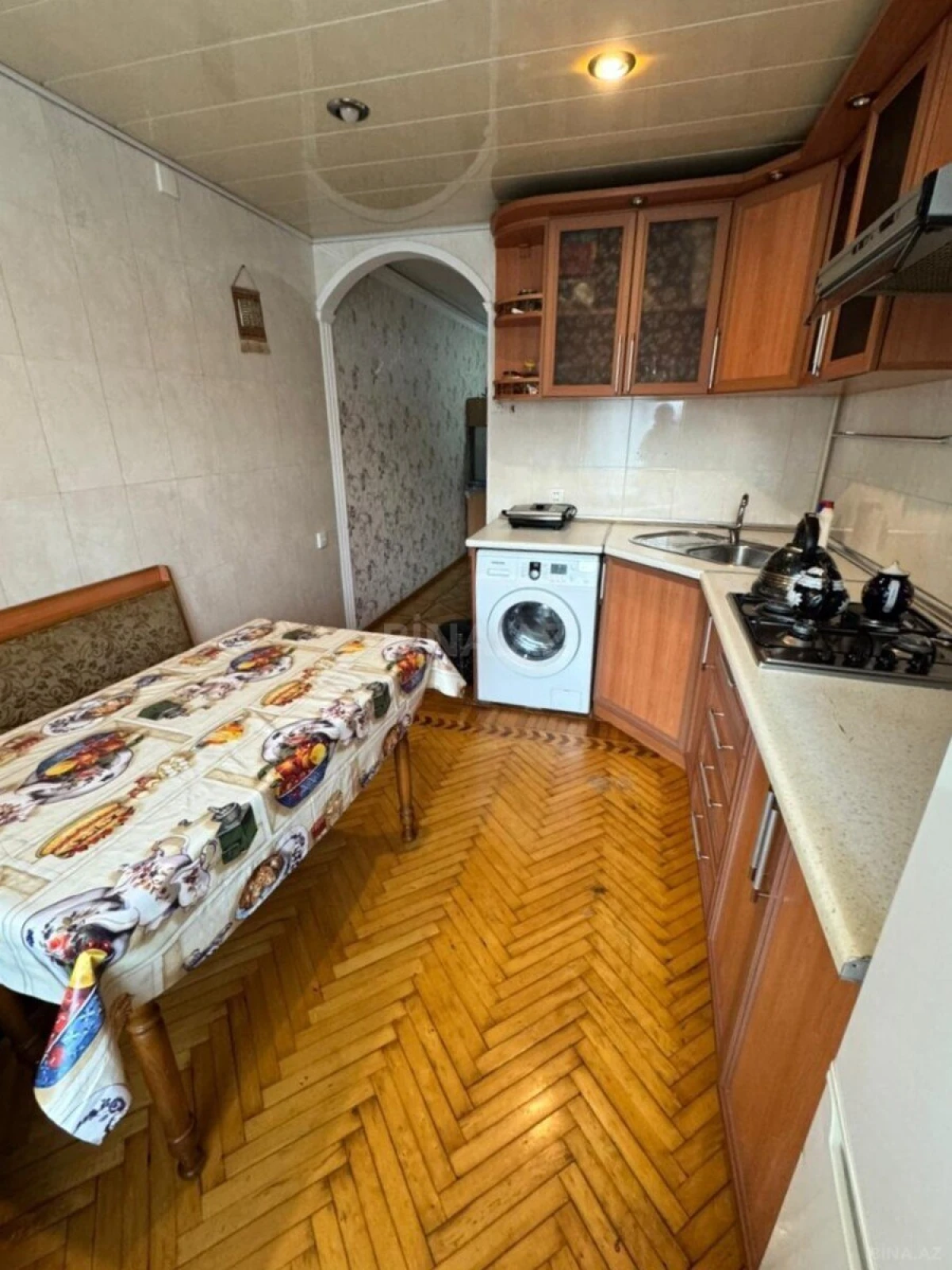 Satılır 2 otaqlı mənzil 61 m²