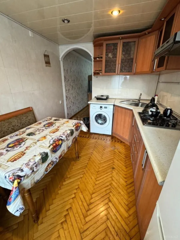 Satılır 2 otaqlı mənzil 61 m²