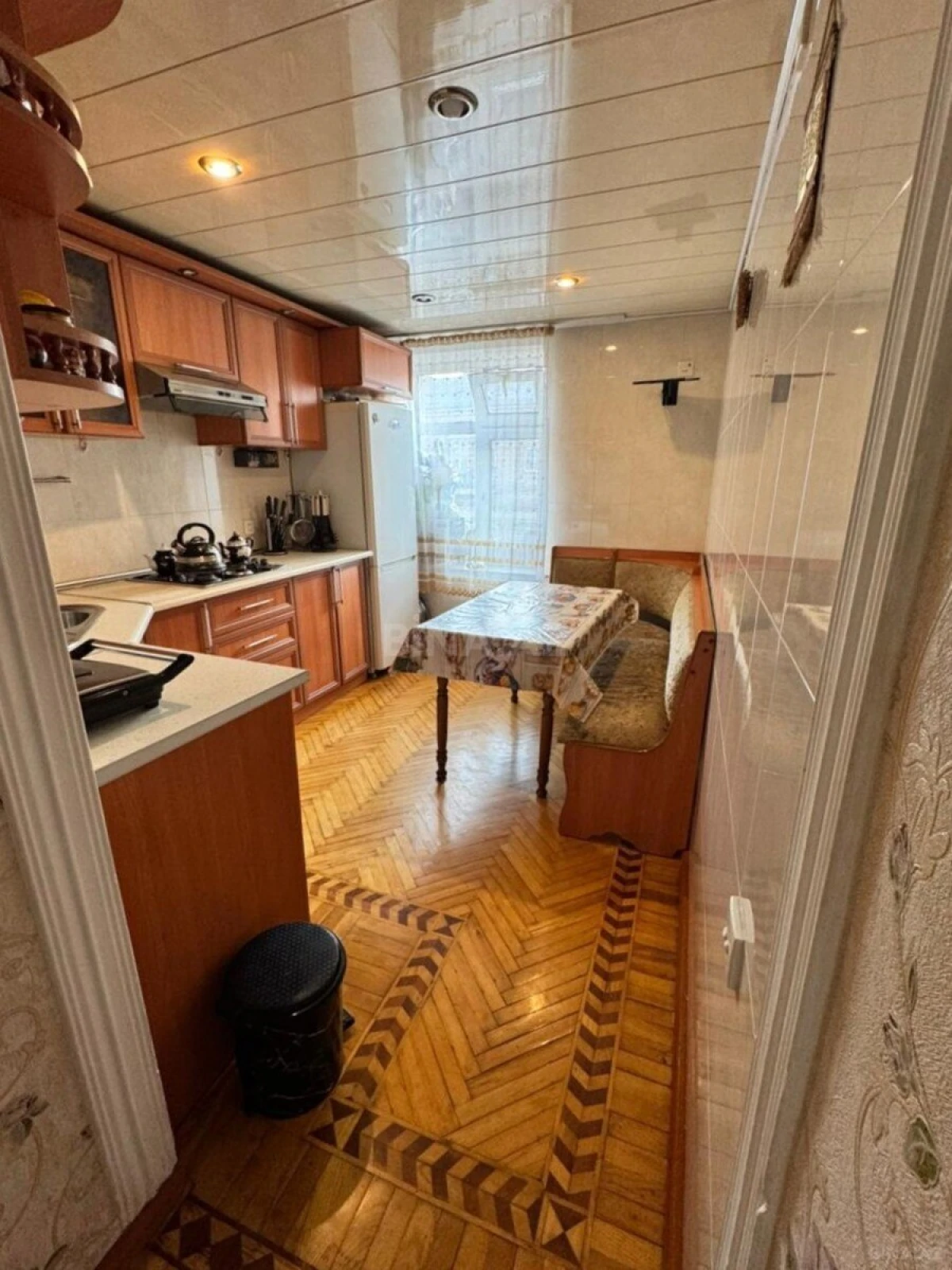 Satılır 2 otaqlı mənzil 61 m²