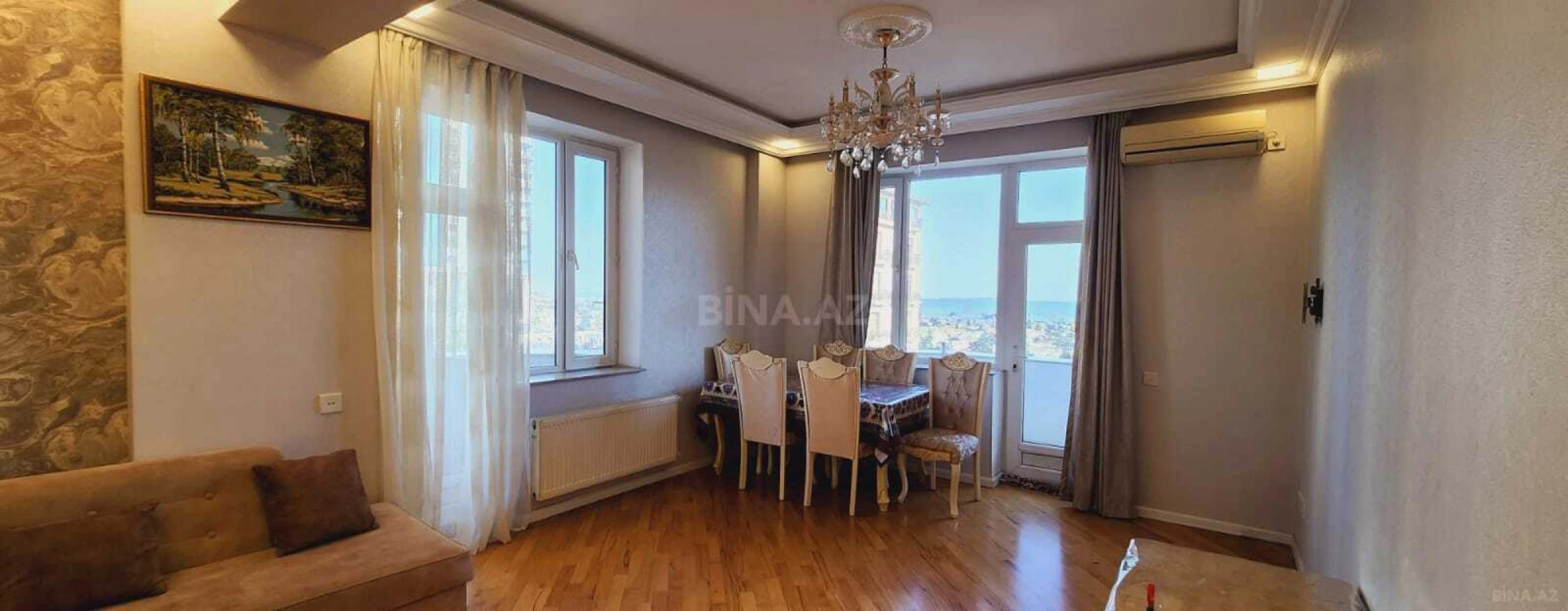 Kirayə verilir 2 otaqlı mənzil 105 m²