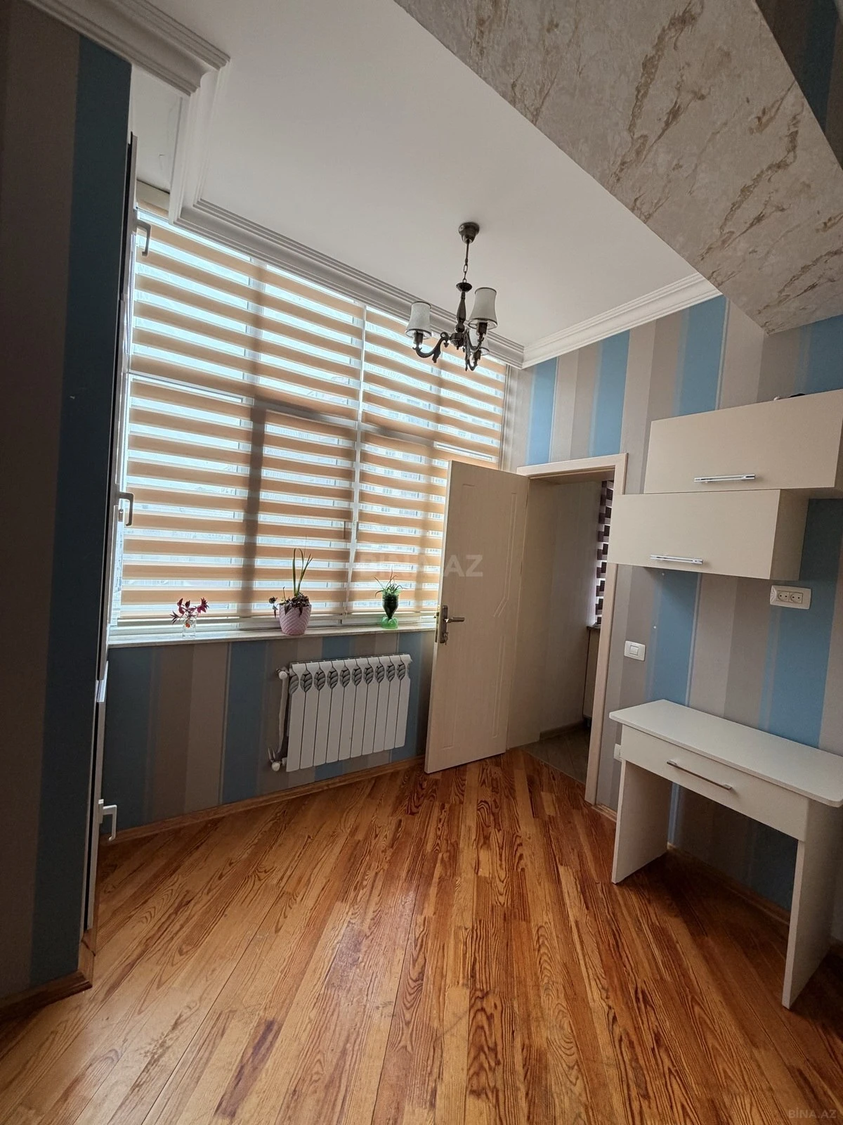 Satılır 3 otaqlı mənzil 63 m²
