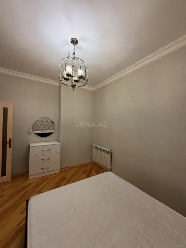 Satılır 3 otaqlı mənzil 63 m²