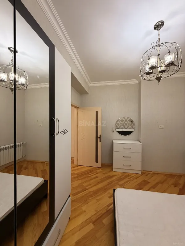 Satılır 3 otaqlı mənzil 63 m²