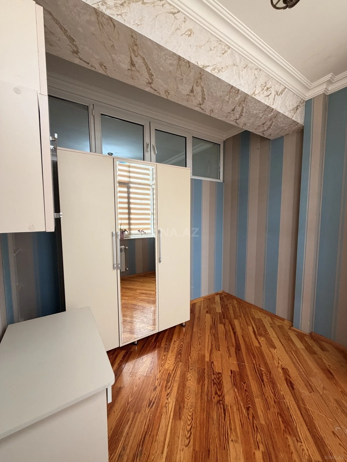 Satılır 3 otaqlı mənzil 63 m²