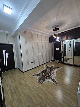 Satılır 2 otaqlı mənzil 101 m²