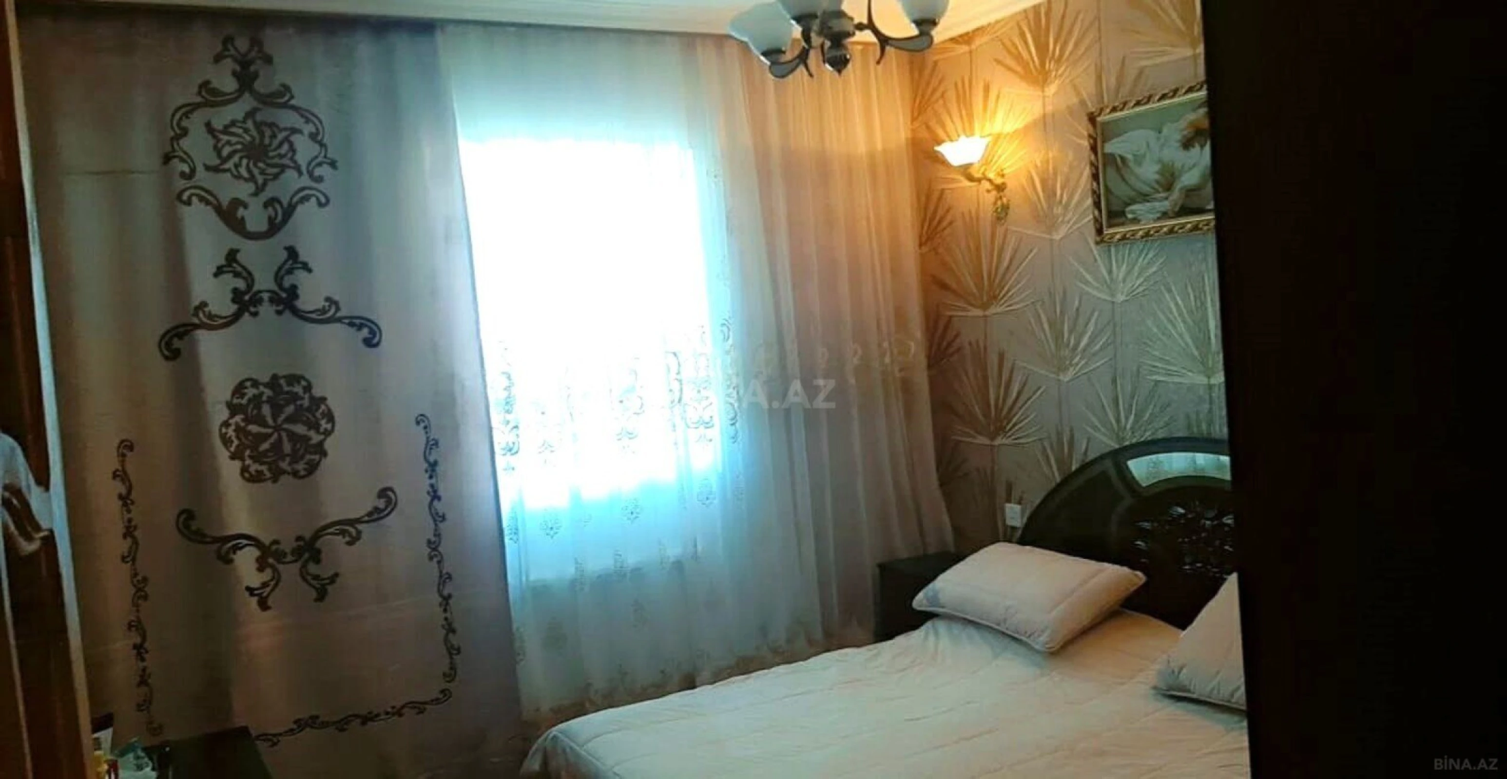 Kirayə verilir 2 otaqlı mənzil 90 m²