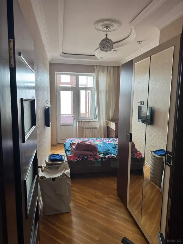 Satılır 2 otaqlı mənzil 59 m²