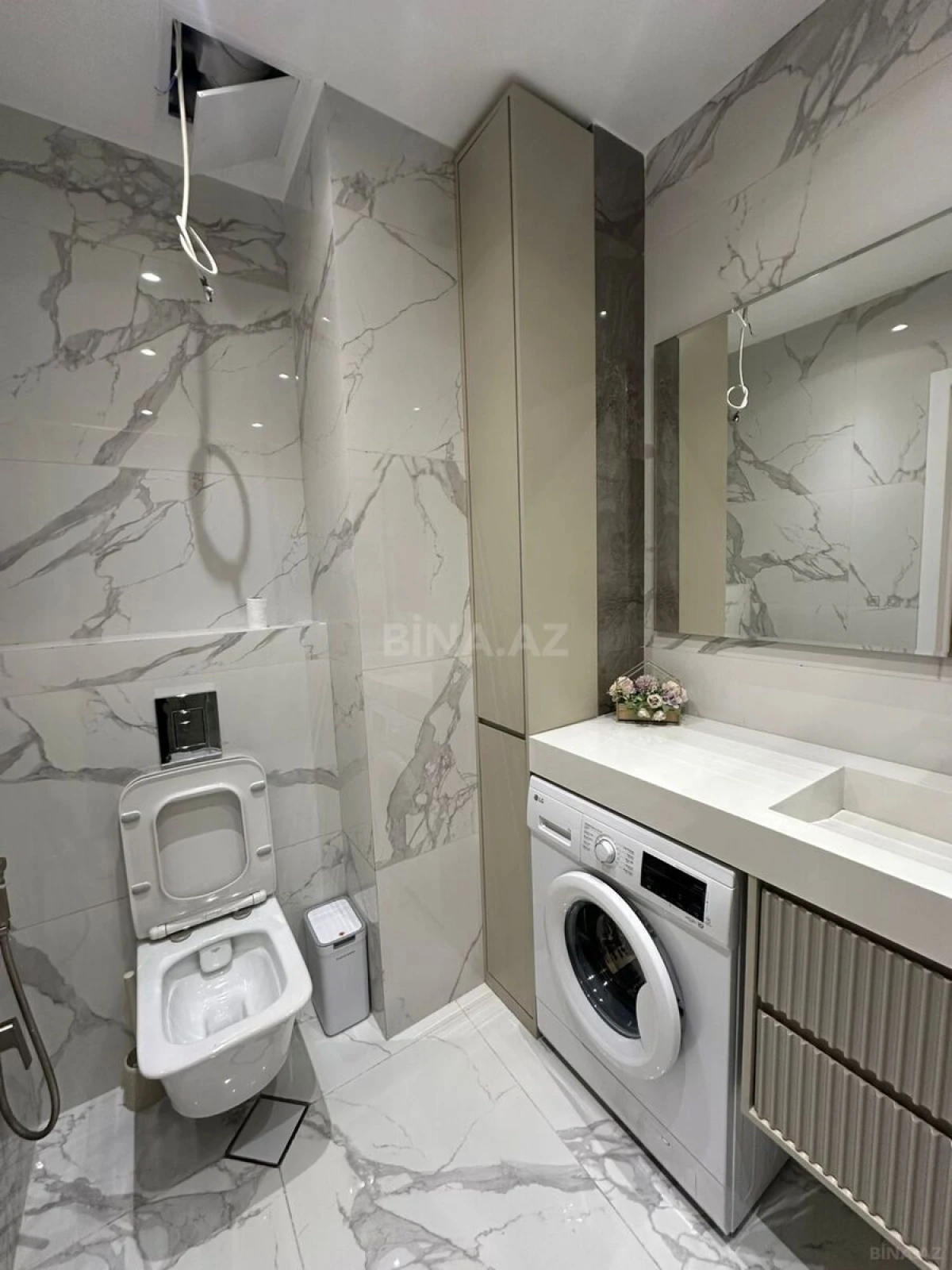 Kirayə verilir 3 otaqlı mənzil 140 m²