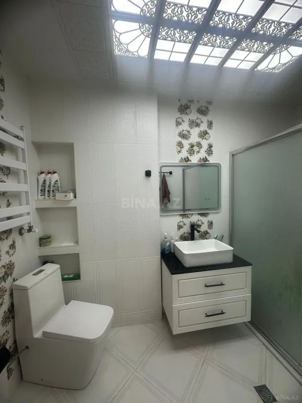 Satılır 2 otaqlı mənzil 65 m²