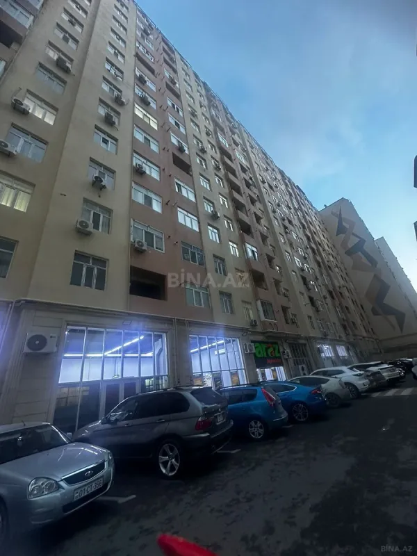 Satılır 2 otaqlı mənzil 65 m²