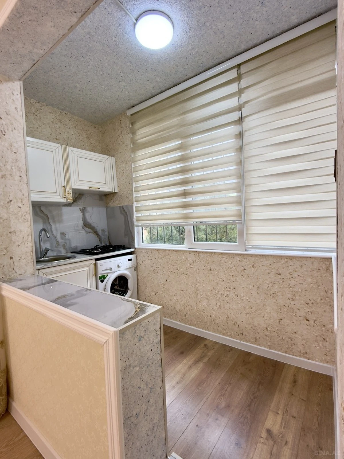 Satılır 2 otaqlı mənzil 45 m²