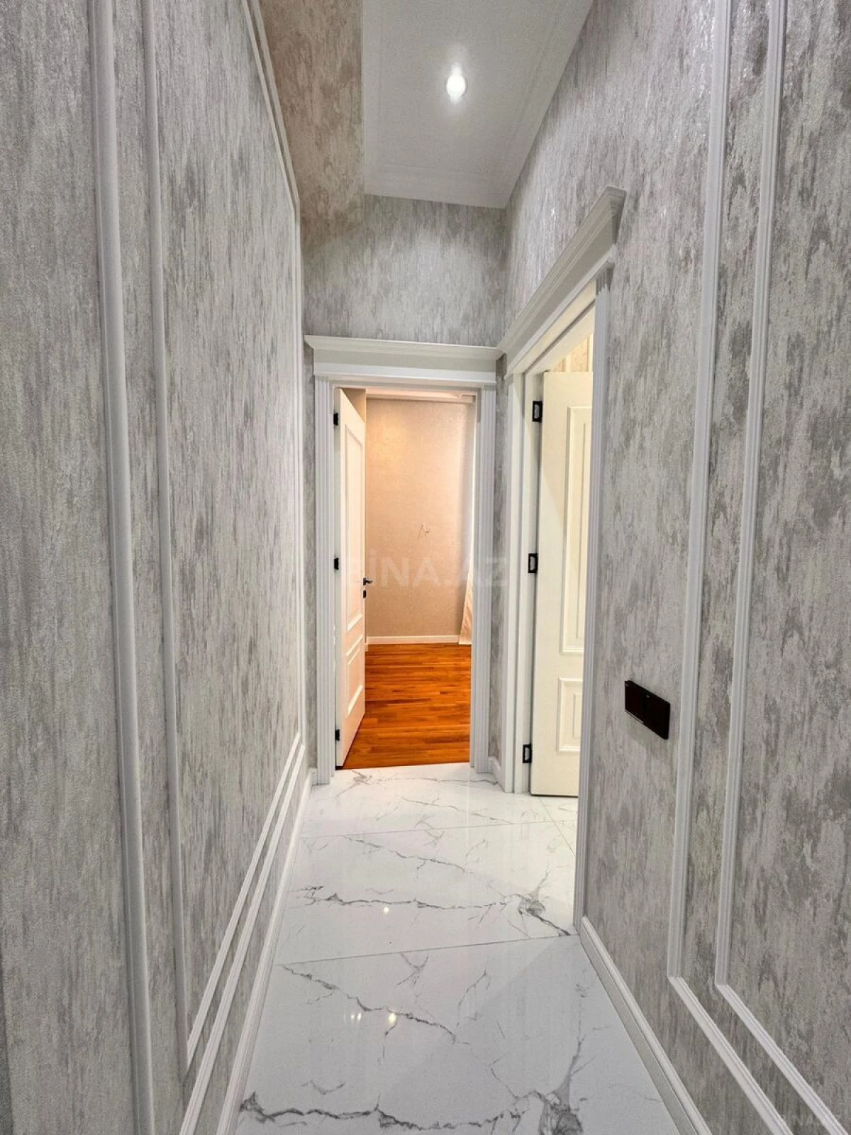 Kirayə verilir 2 otaqlı mənzil 78 m²