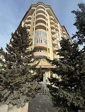 Satılır 3 otaqlı mənzil 113 m² — Bakı, İnşaatçılar 3 otaq 113.00 m²