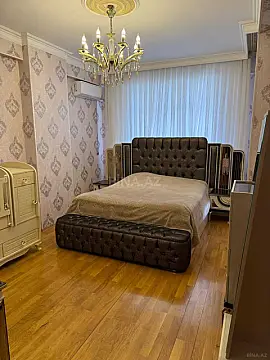 Satılır 2 otaqlı mənzil 98.8 m²