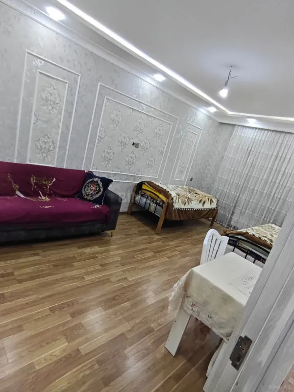 Satılır 3 otaqlı mənzil 60 m²