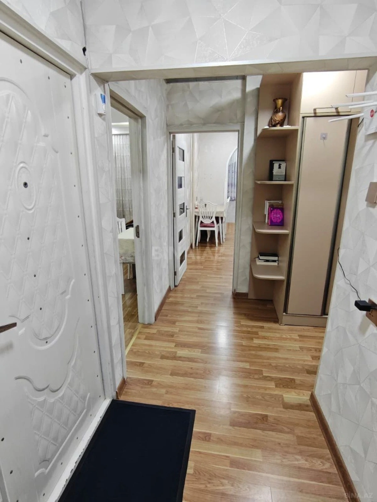 Satılır 3 otaqlı mənzil 60 m²