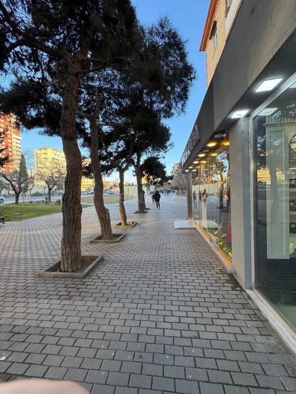 Kirayə verilir obyekt 75 m²