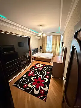 Kirayə verilir 3 otaqlı mənzil 100 m²