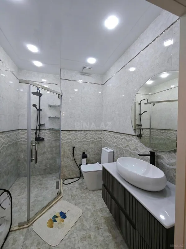 Satılır 3 otaqlı mənzil 150 m²