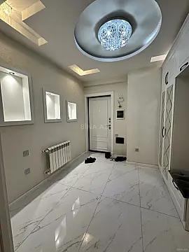 Satılır 3 otaqlı mənzil 112 m²