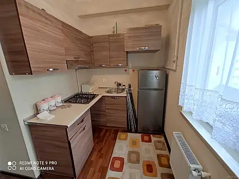 Kirayə verilir 1 otaqlı mənzil 40 m²