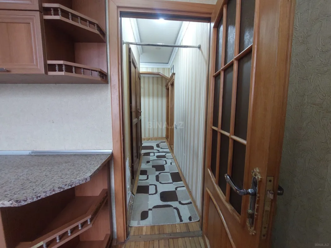 Satılır 4 otaqlı mənzil 100 m²