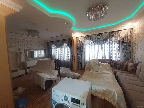 Satılır 4 otaqlı mənzil 100 m²