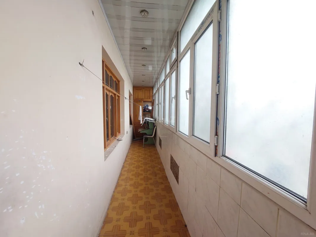Satılır 4 otaqlı mənzil 100 m²