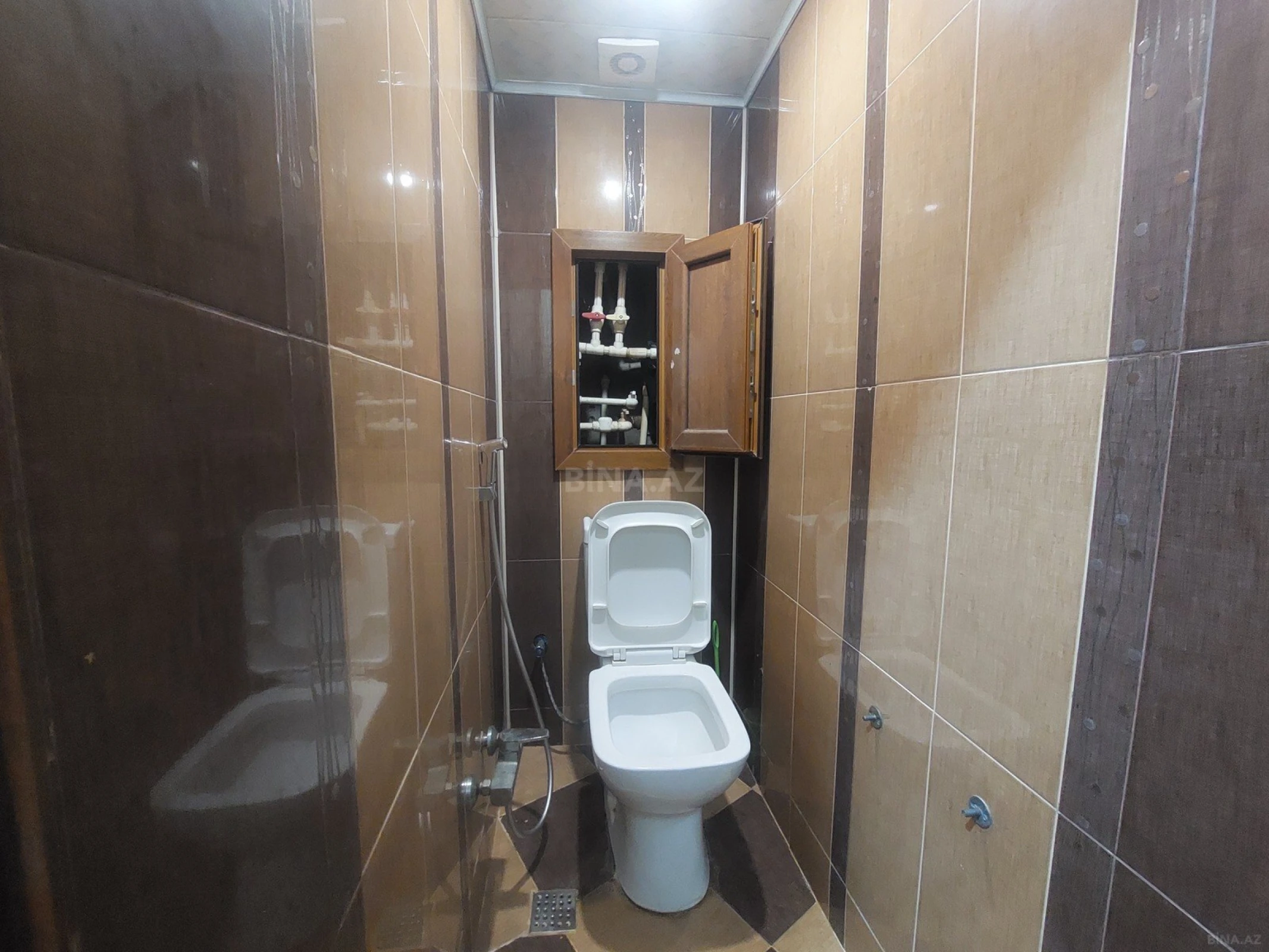 Satılır 4 otaqlı mənzil 100 m²