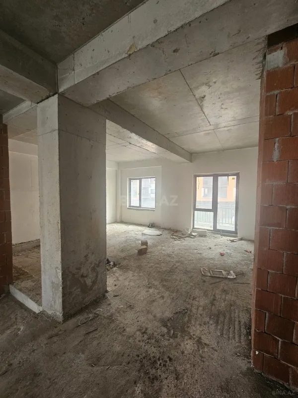 Kirayə verilir obyekt 325 m²