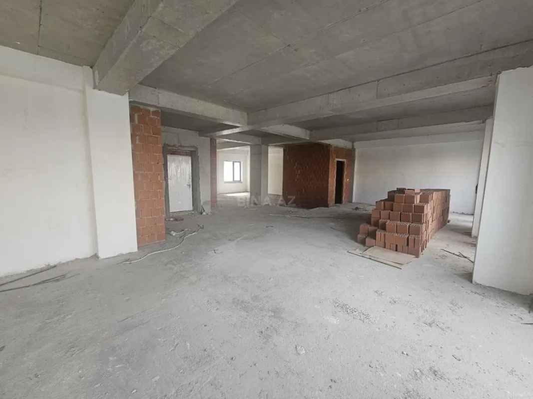 Kirayə verilir obyekt 325 m²