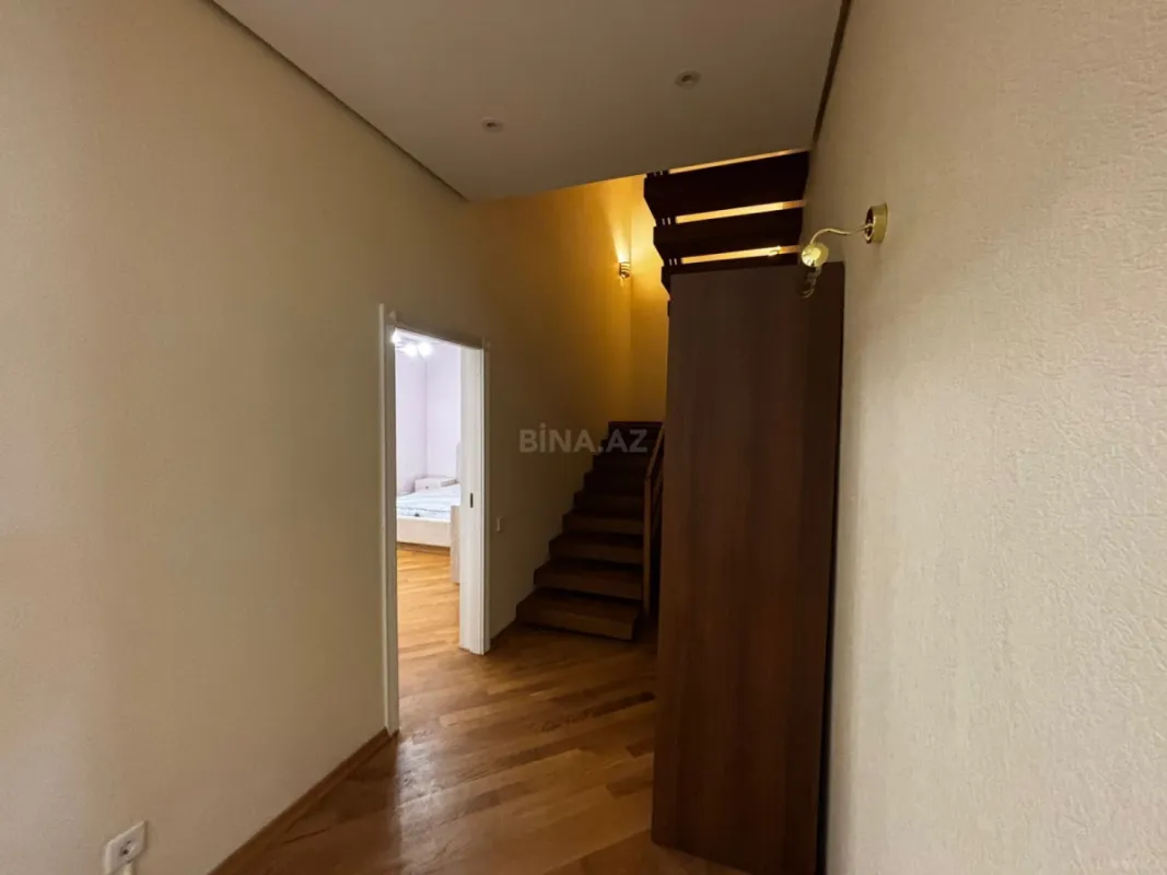 Kirayə verilir 7 otaqlı mənzil 350 m²