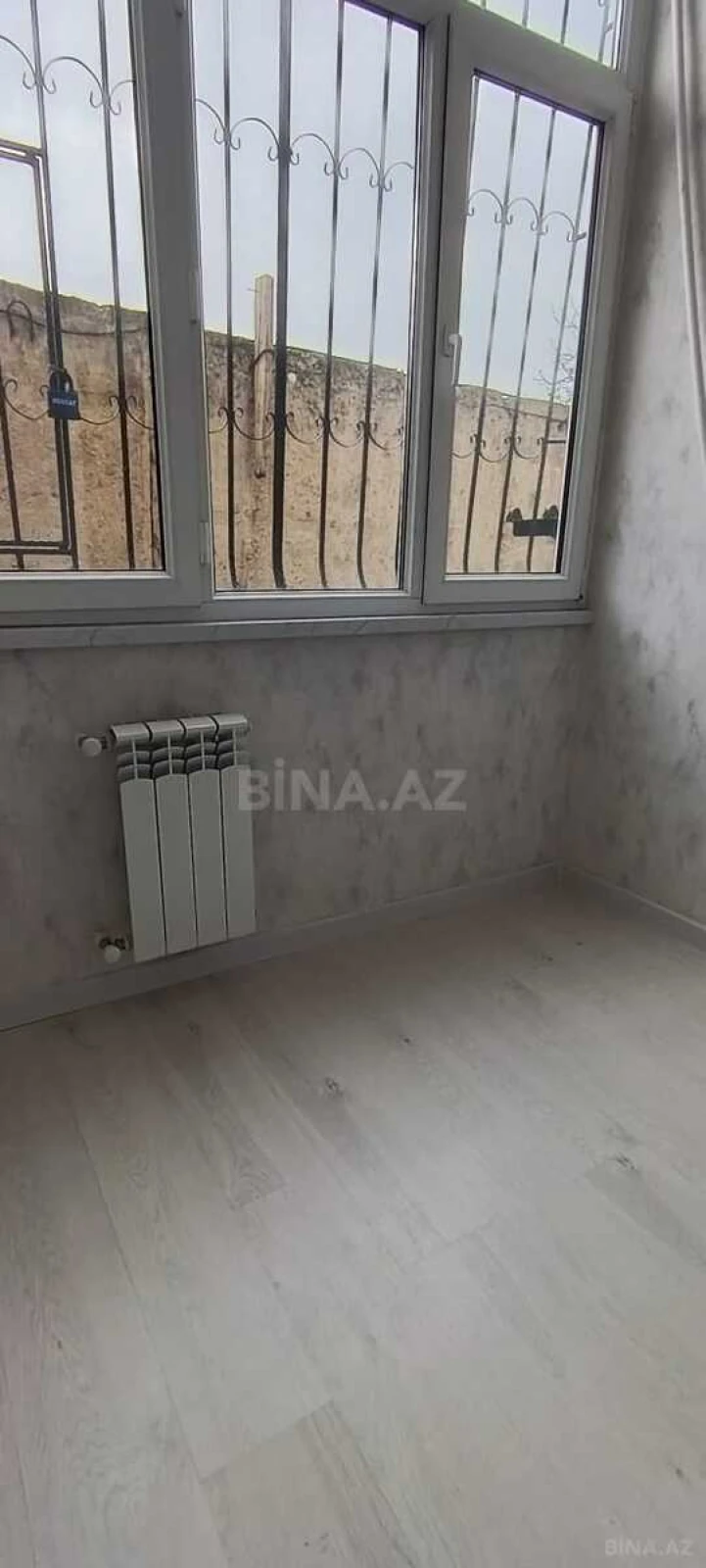 Satılır 3 otaqlı mənzil 55 m²