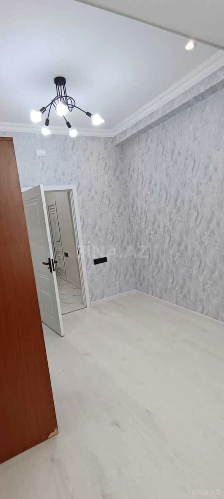 Satılır 3 otaqlı mənzil 55 m²