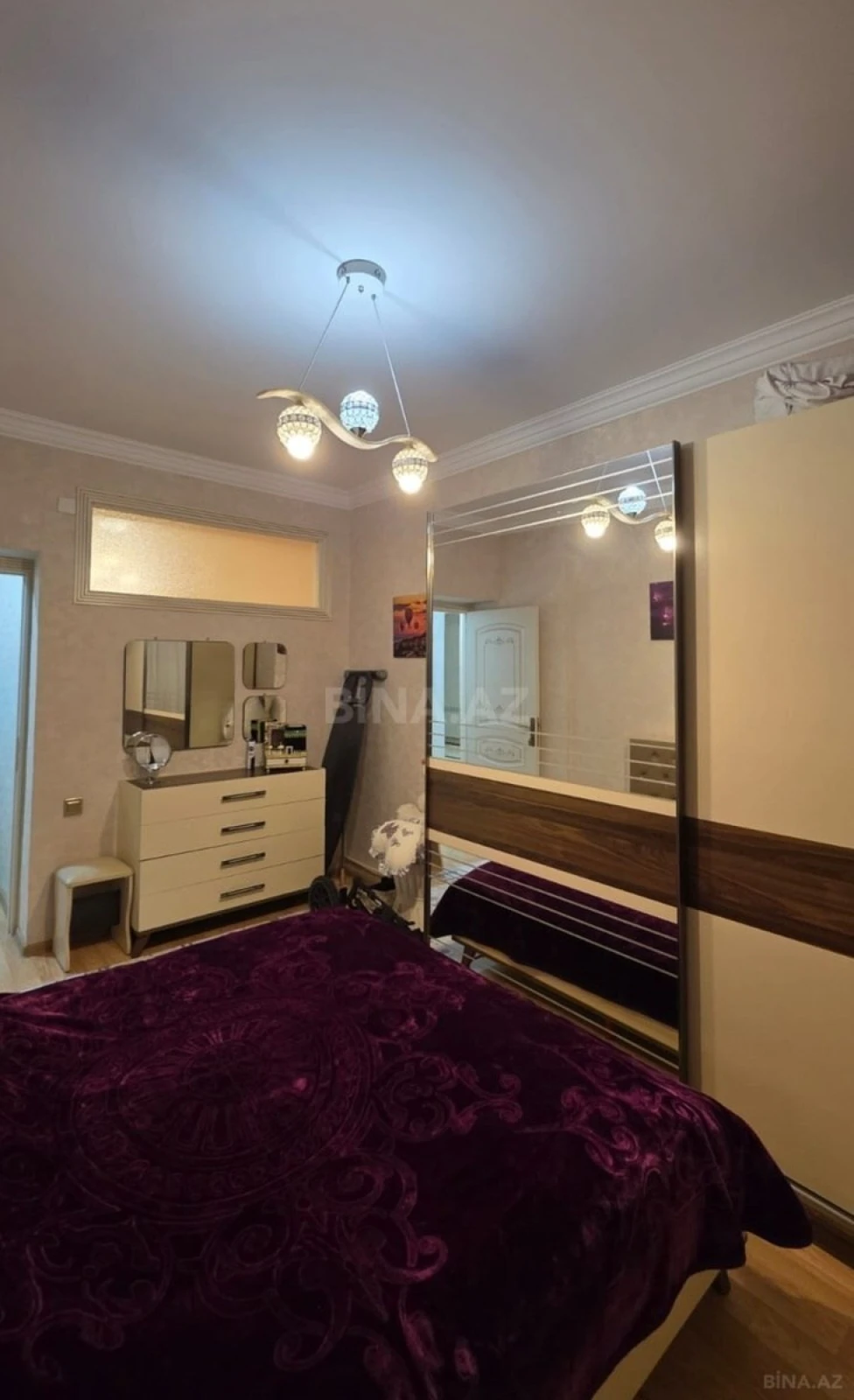 Satılır 3 otaqlı mənzil 83 m²